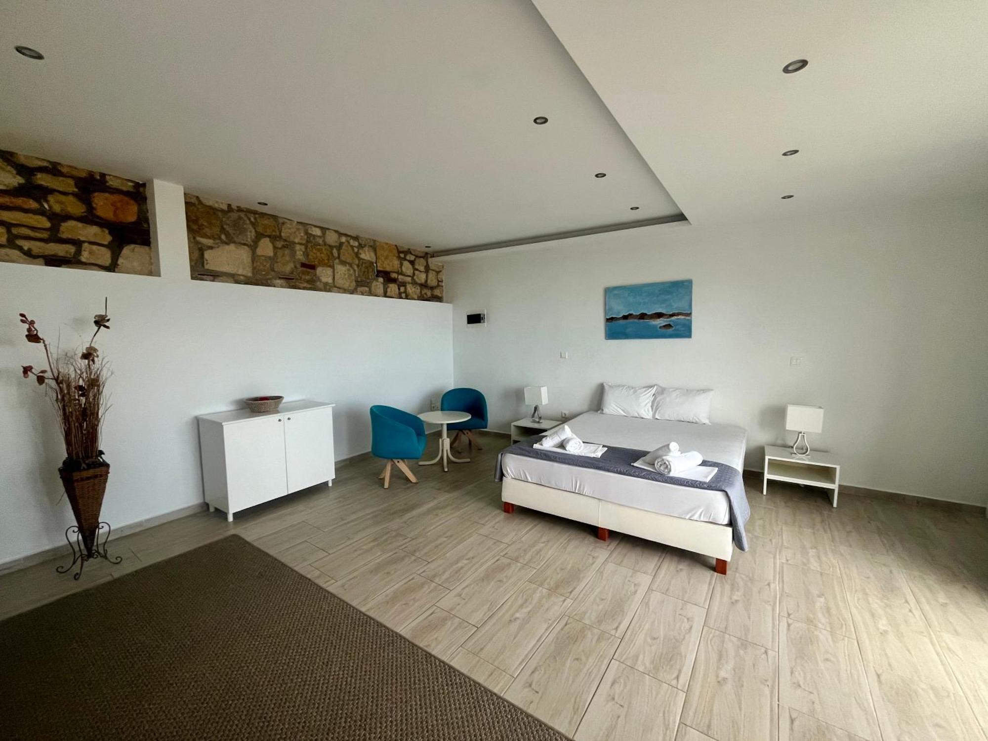 The House - & (adults Only) Afytos