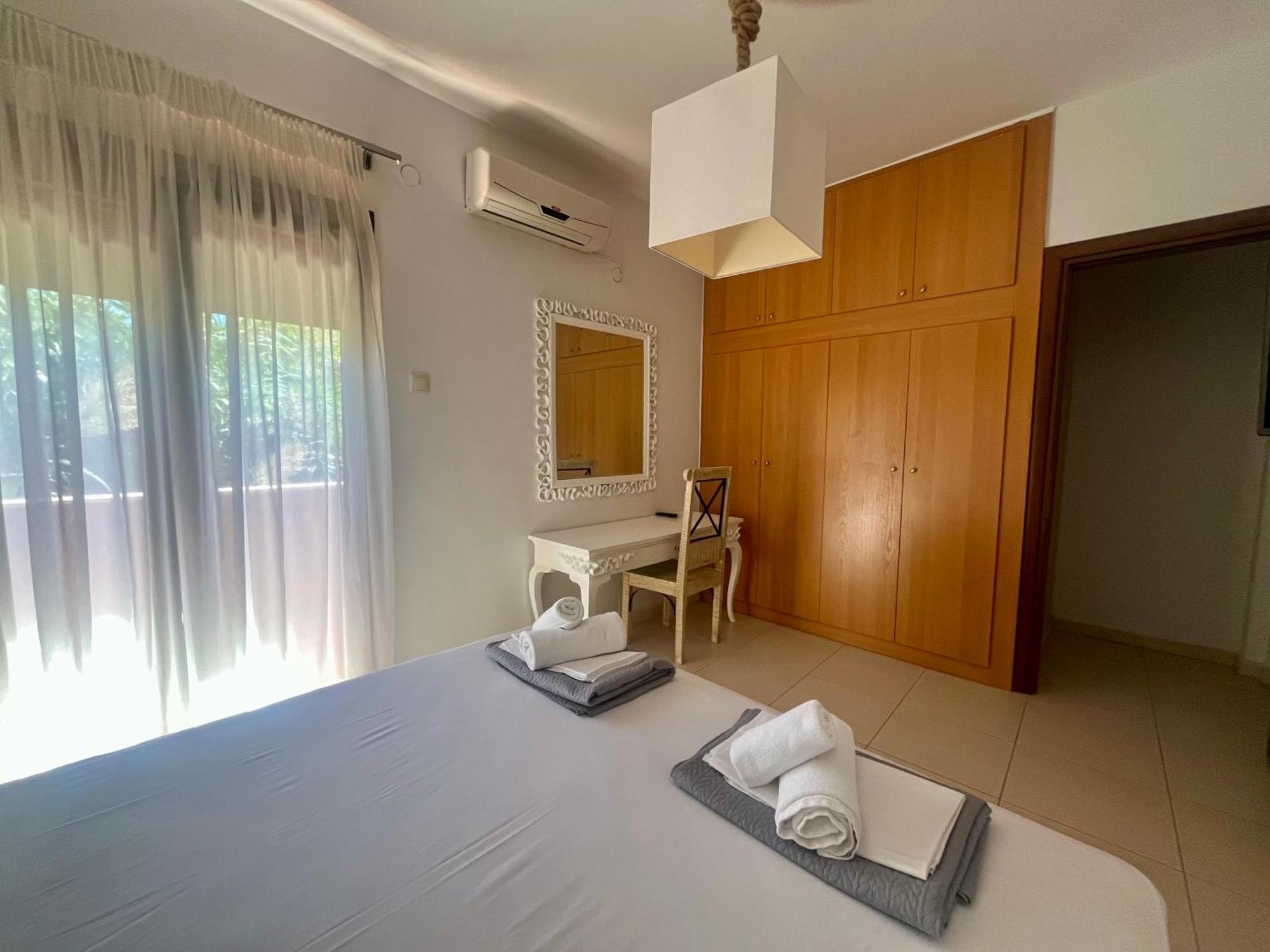 The House - & (adults Only) 4*