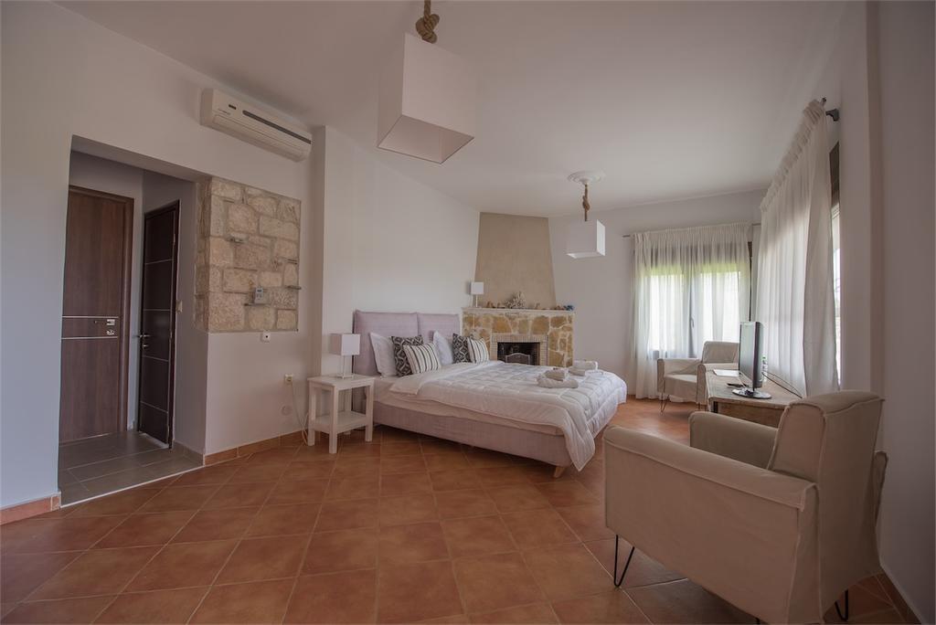 The House - & (adults Only) Áfitos